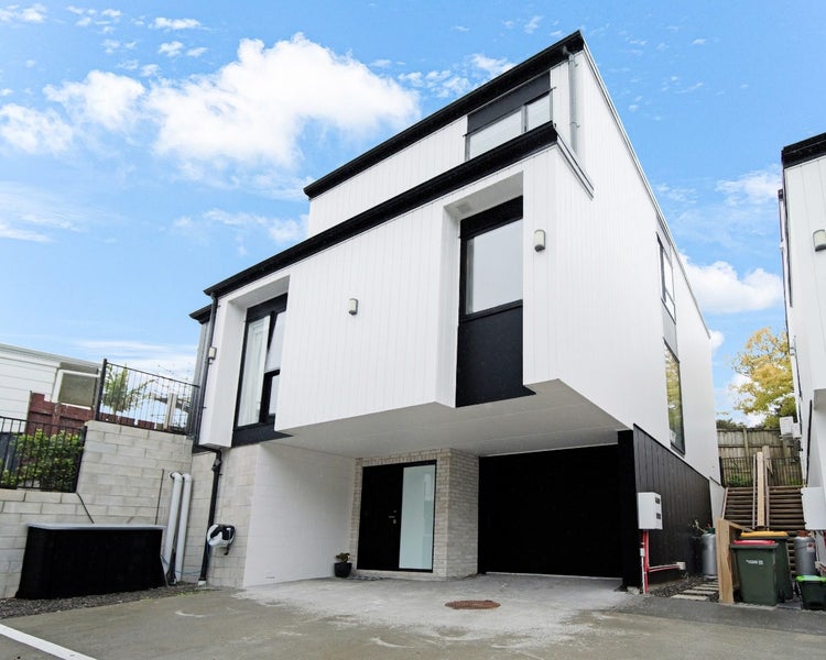 6D Bacot Place, Howick, Auckland - Carousel 2