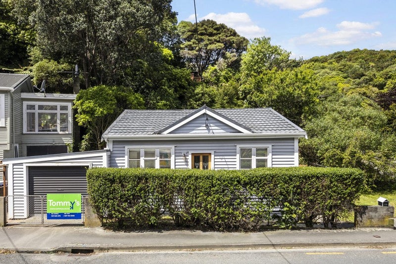 73 Liardet Street, Vogeltown, Wellington - Carousel 1