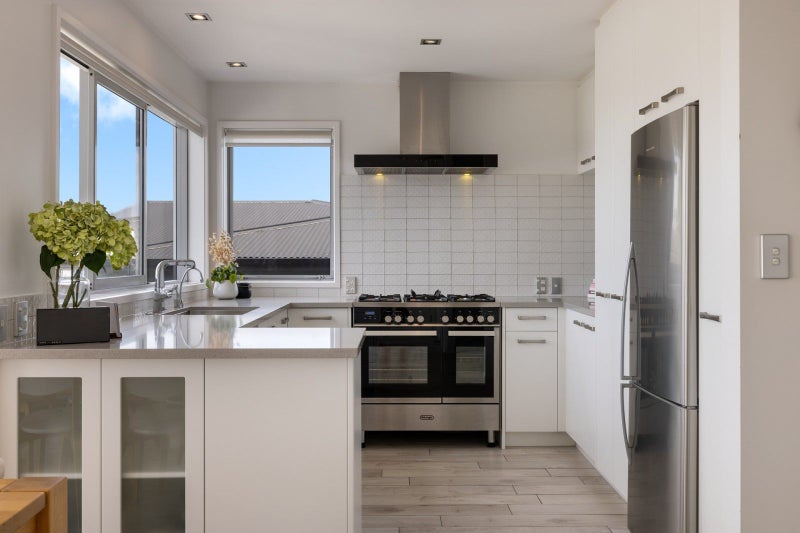 4B Ulster Street, Mount Maunganui, Mount Maunganui - Carousel 1