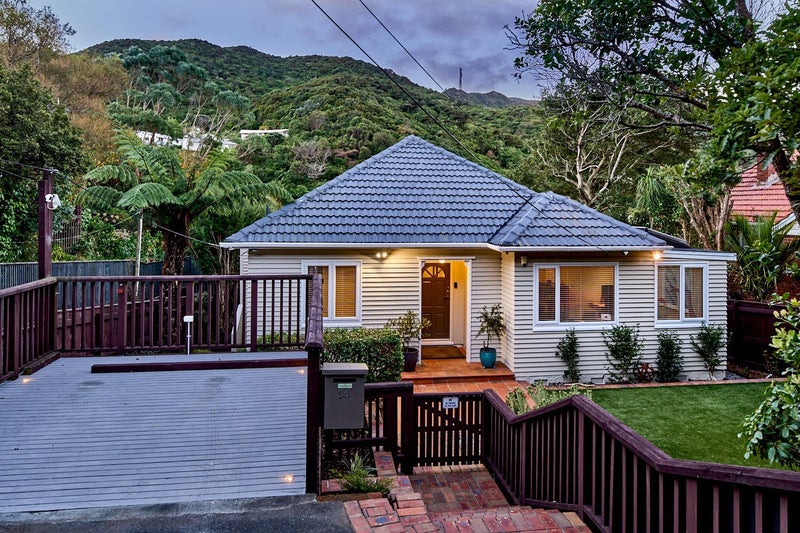 34 Karamu Street, Ngaio, Wellington - Carousel 2
