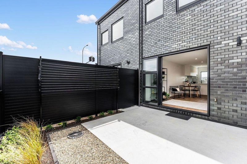3 Erina Road, Wiri, Auckland - Carousel 8