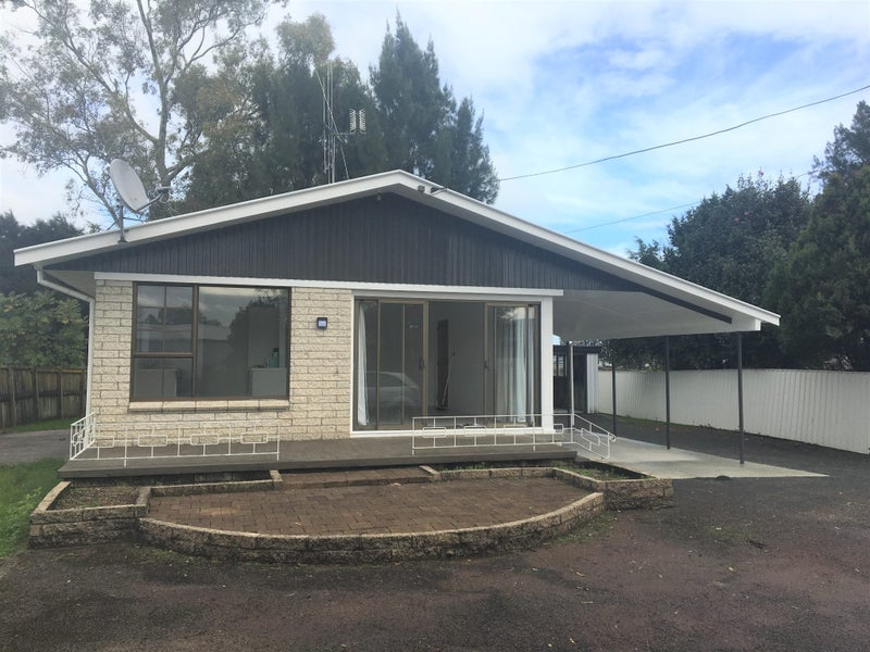 15 Filmer Place, Melville, Hamilton - Carousel 1