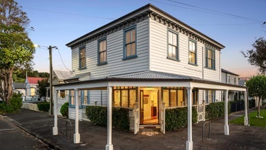 7 Tainui Road, Devonport, Auckland - Carousel 1