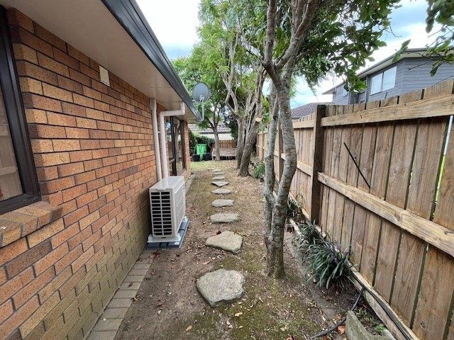 2/31 Crescent Hills Court, Northpark, Auckland - Carousel 25