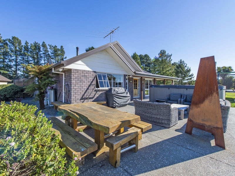 406 Courtenay Road, Christchurch - Carousel 26