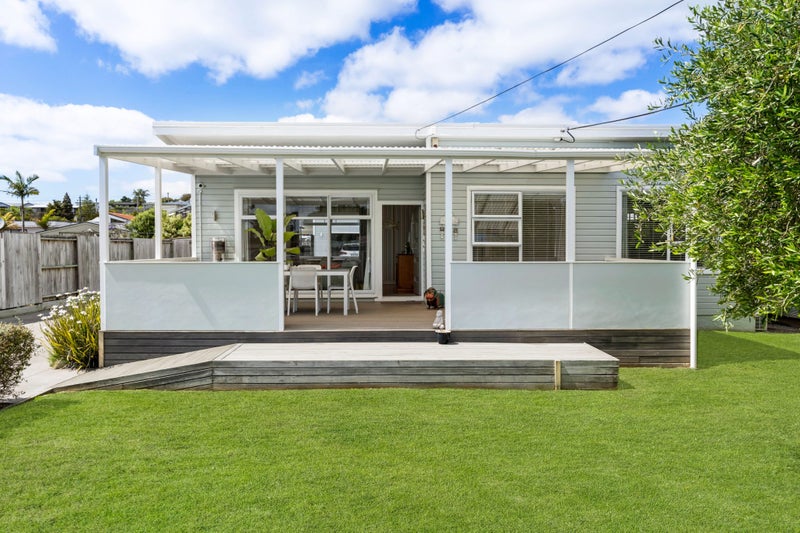 127 Brightside Road, Stanmore Bay, Whangaparaoa - Carousel 2