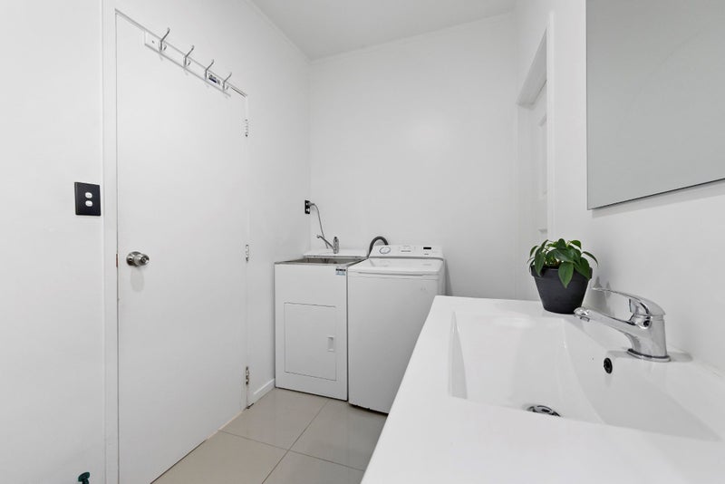 4/11 Cambridge Road, Manurewa, Auckland - Carousel 14