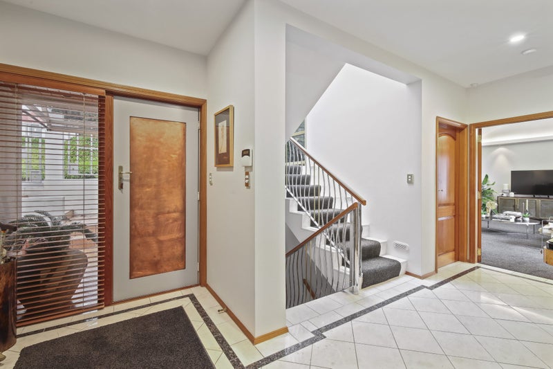 32 Dyers Pass Road, Cashmere, Christchurch - Carousel 2