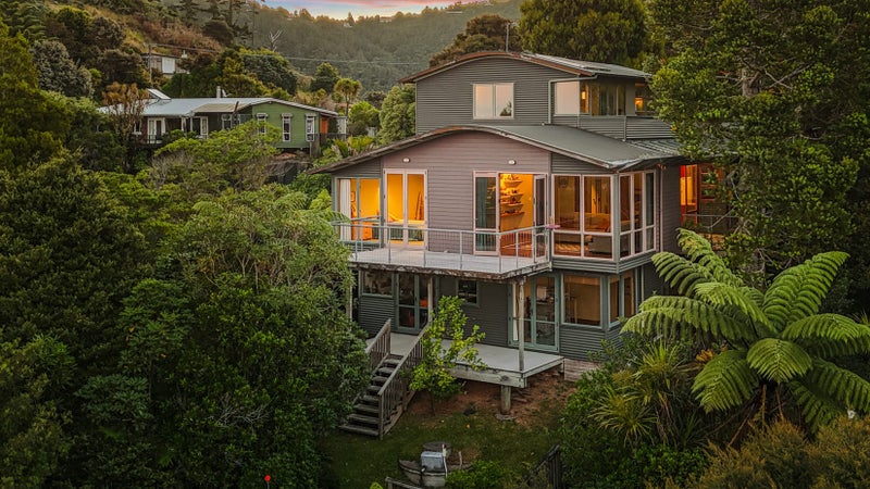 318 Forest Hill Road, Waiatarua, Auckland - Carousel 35