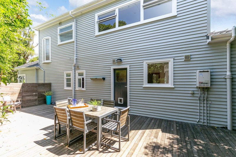 51 Cockayne Road, Khandallah, Wellington - Carousel 22