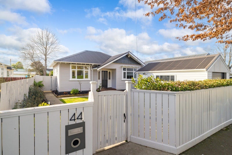 44 Thames Street, Mairehau, Christchurch - Carousel 1