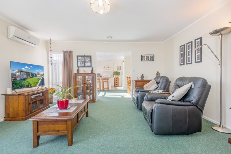 5 Richmond Avenue, Takaro, Palmerston North - Carousel 1