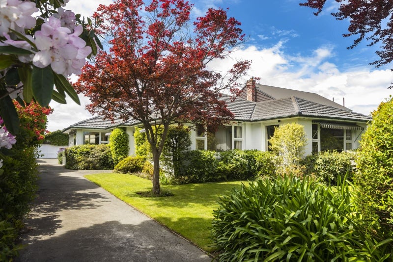 44 Memorial Avenue, Ilam, Christchurch - Carousel 1