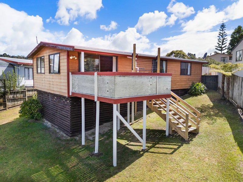 26 Hale Crescent, Bayview, Auckland - Carousel 1