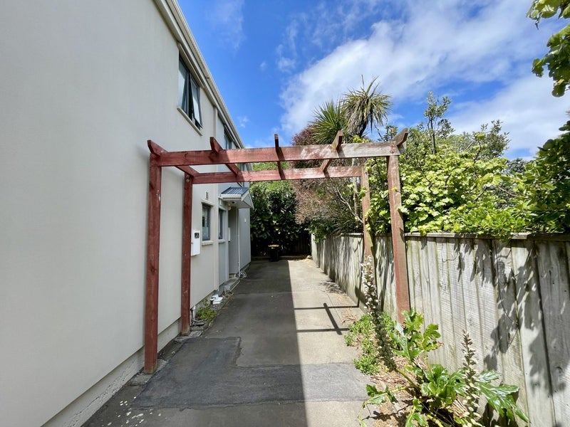 151 Queens Drive, Lyall Bay, Wellington - Carousel 12