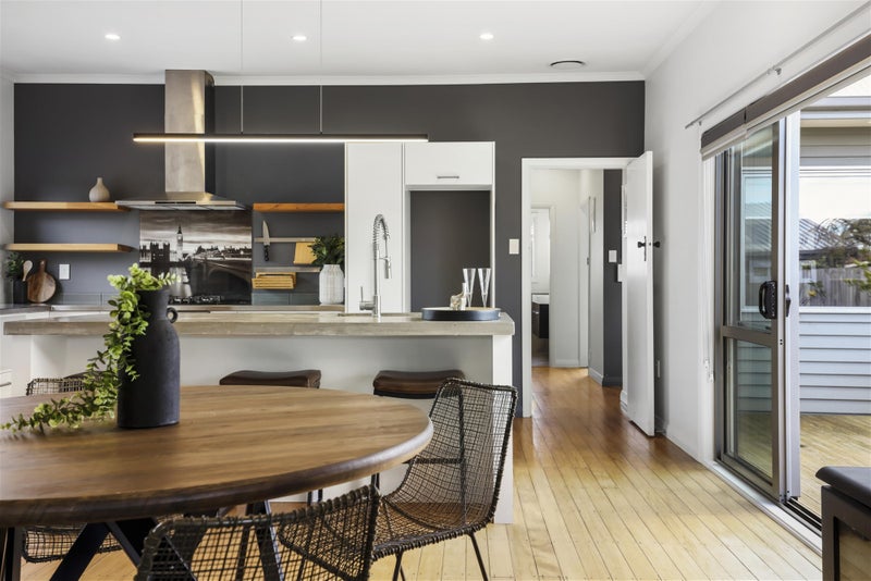 5/32 Forsyth Street, St Andrews, Hamilton - Carousel 1