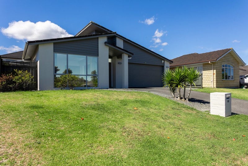 13 Thyme Court, Flat Bush, Auckland - Carousel 1
