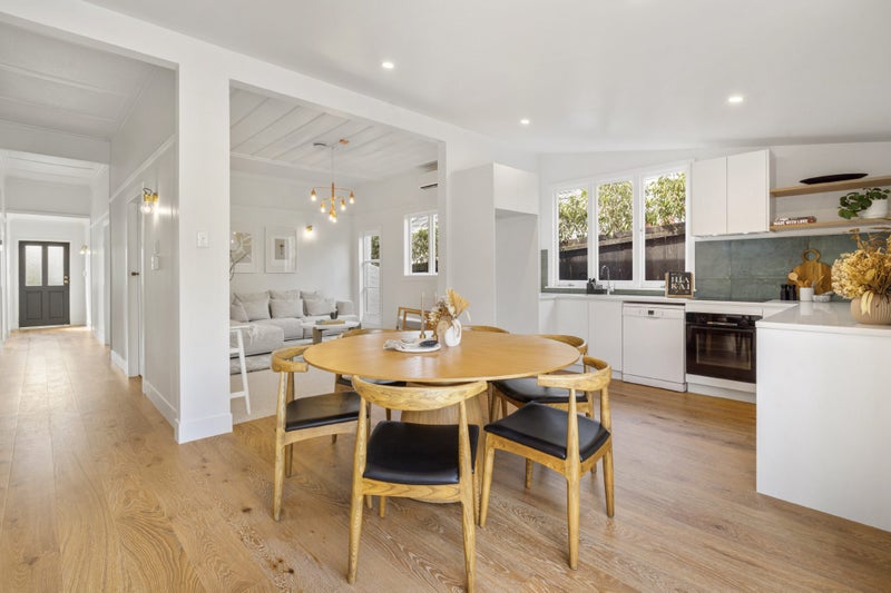 46 Richmond Avenue, Northcote Point, Auckland - Carousel 2