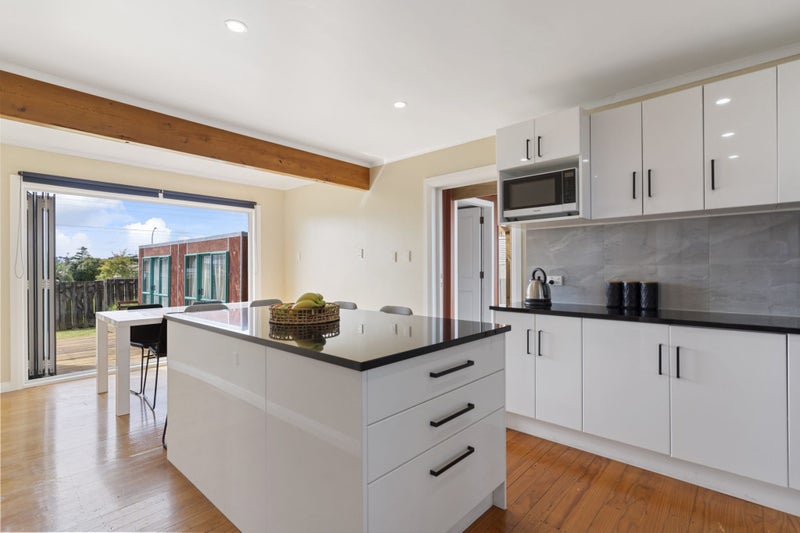 70B Bairds Road, Otara, Auckland - Carousel 2