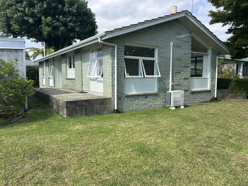 15 Laurence Street, Queenwood, Hamilton - Carousel 17