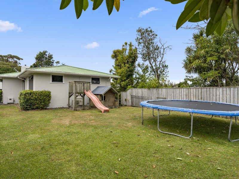 209A Frankley Road, Frankleigh Park, New Plymouth - Carousel 23