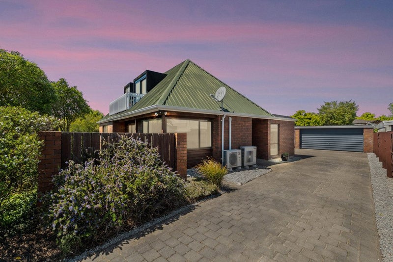 10 Woodstock Place, Russley, Christchurch - Carousel 1