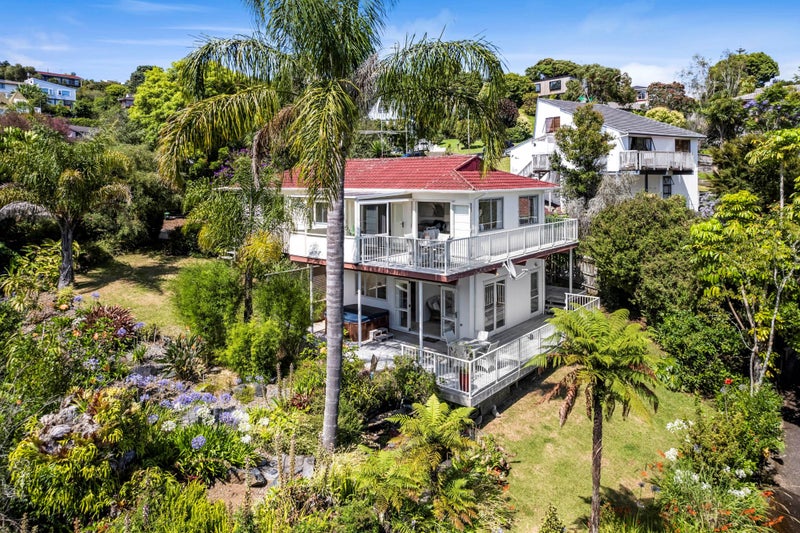 125A Stredwick Drive, Torbay, Auckland - Carousel 1