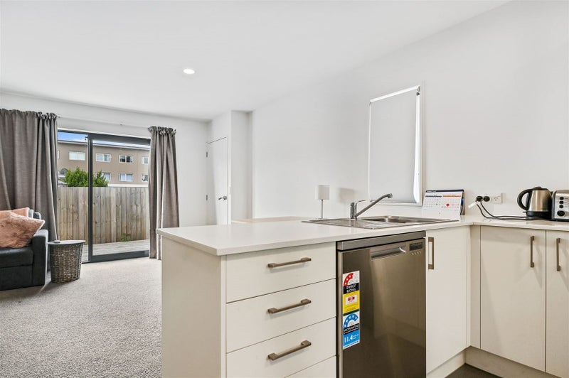 5 League Lane, Phillipstown, Christchurch - Carousel 2