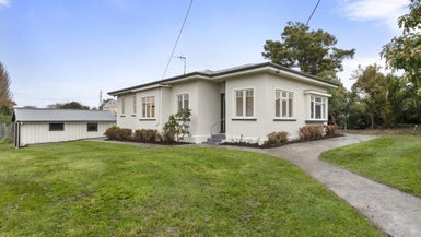 10 Dutton Street, Bunnythorpe, Palmerston North - Carousel 1