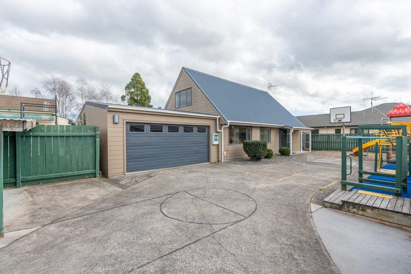 136 Grandview Road, Nawton, Hamilton - Carousel 1