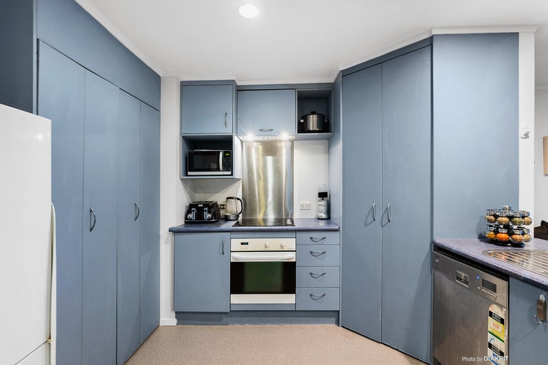 6/97 Boulcott Street, Wellington Central, Wellington - Carousel 2