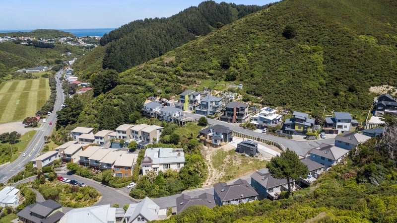 25 Rarangi Way, Owhiro Bay, Wellington - Carousel 1