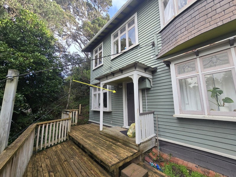 26 Honiana Te Puni Street, Aro Valley, Wellington - Carousel 1