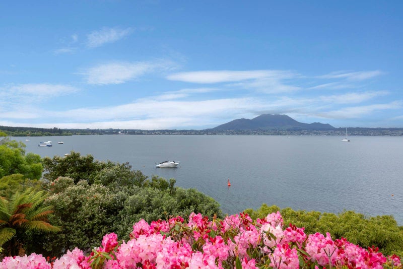 23 Te Kopua Street, Acacia Bay, Taupo - Carousel 1