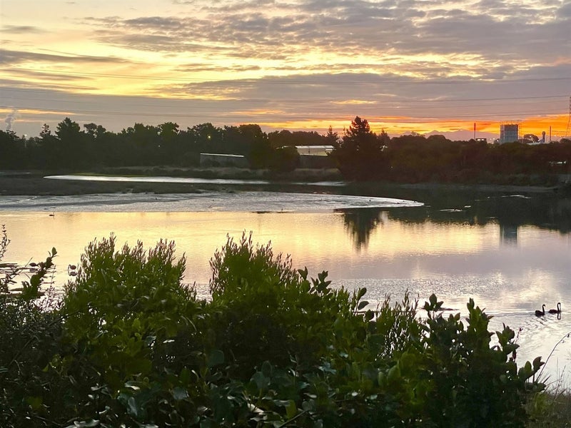 8/8A Settlers Crescent, Ferrymead, Christchurch - Carousel 1