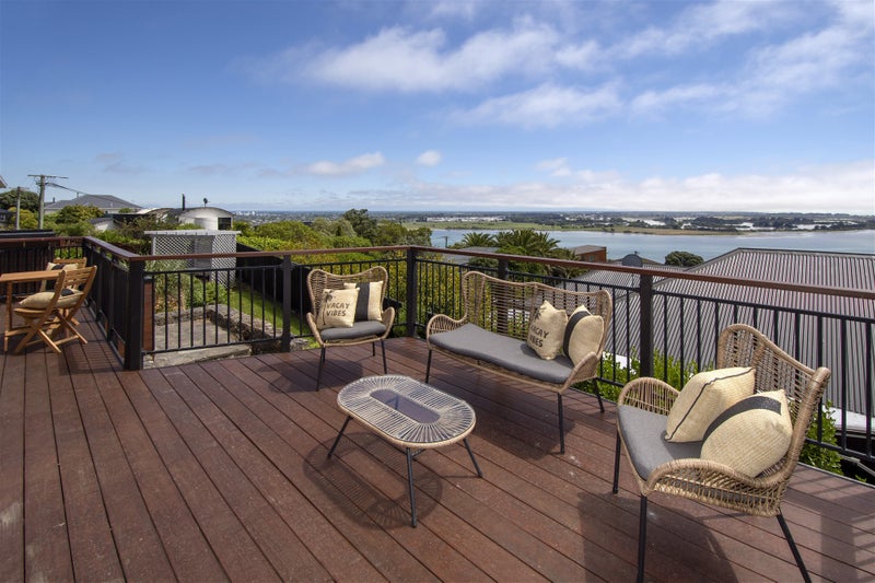 51 Marama Crescent, Mount Pleasant, Christchurch - Carousel 1