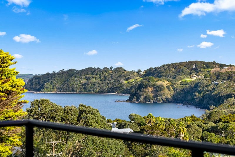 3 Leigh Road, Leigh, Leigh - Carousel 2