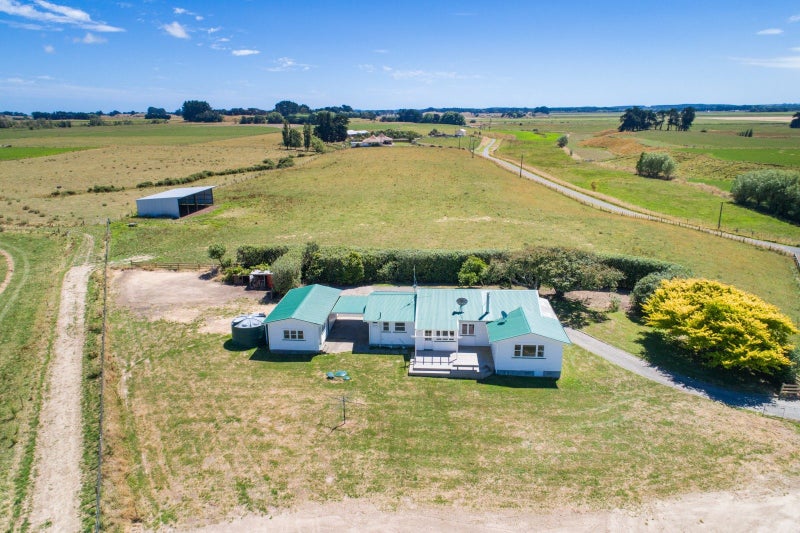 175 Soldiers Road, Tangimoana, Palmerston North - Carousel 2