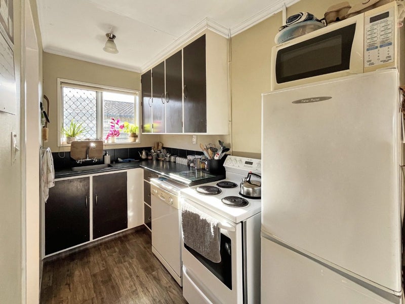 3/295 Ruahine Street, Terrace End, Palmerston North - Carousel 2