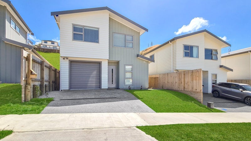 149 Amesbury Drive, Churton Park, Wellington - Carousel 1