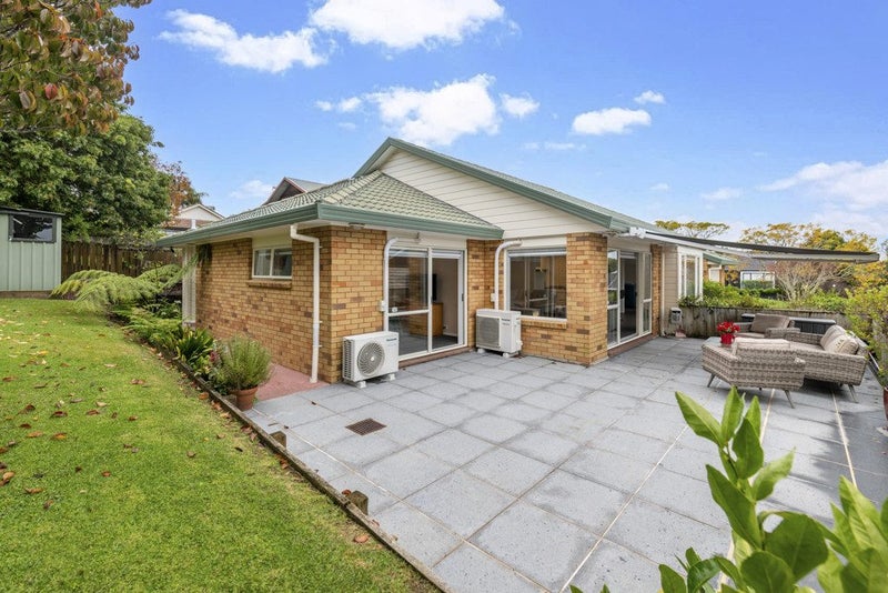 6 Perendale Close, Somerville, Manukau - Carousel 2