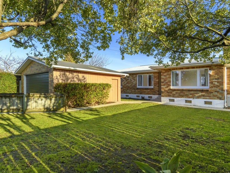 5A Brookfield Terrace, Brookfield, Tauranga - Carousel 1