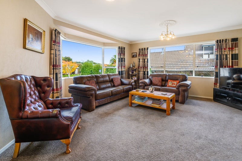 10 Thelma Place, Lynmore, Rotorua - Carousel 2