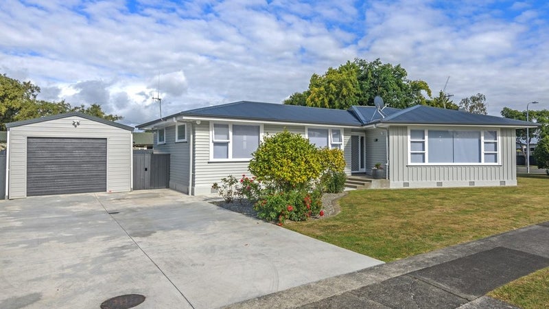 2 Piper Place, Roslyn, Palmerston North - Carousel 1