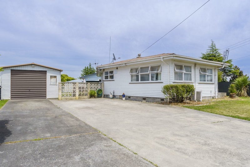 13 Alexander Avenue, Onekawa, Napier - Carousel 1