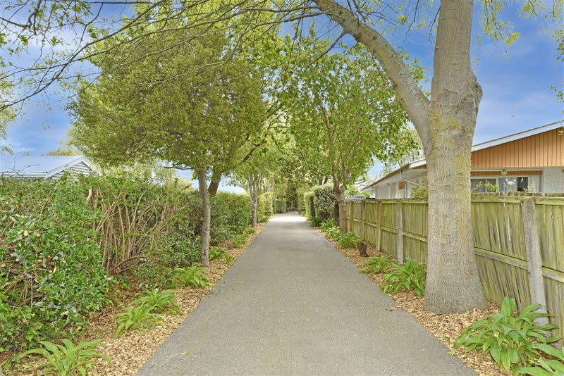 21 Barnes Road, Redwood, Christchurch - Carousel 2