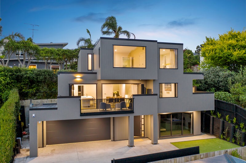 9A Tisdall Crescent, Saint Johns, Auckland - Carousel 2