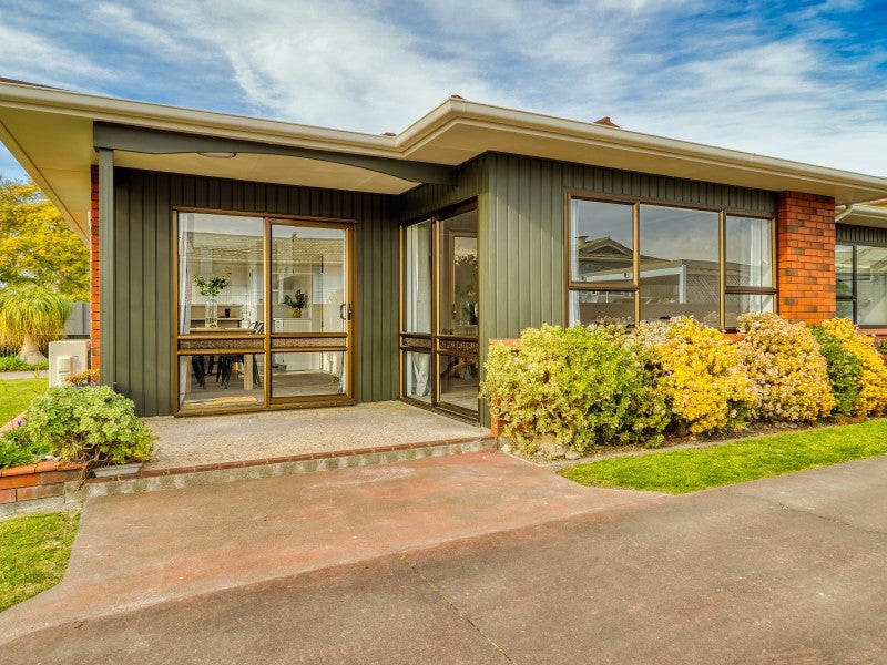 1/12 Avenue Road, GREENMEADOWS, NAPIER - Carousel 2