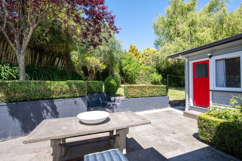 18 Margaret Avenue, Havelock North, Havelock North - Carousel 2