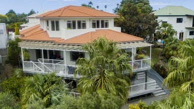 8 Selwyn Road, Hospital Hill, Napier - Carousel 1